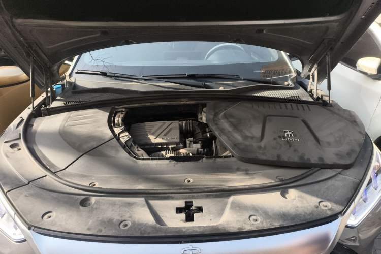 Used BYD Song PLUS New Energy 2021 DM-i 51KM Prestige Model Engine Bay