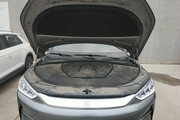 Used BYD Song PLUS New Energy 2021 EV Flagship Model Engine Bay