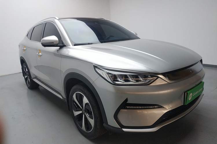 Used BYD Song PLUS New Energy 2021 EV Flagship Model Exterior 2