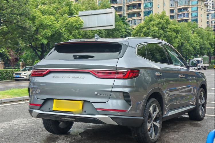 Used BYD Song PLUS New Energy 2021 DM-i 110KM Flagship Model Exterior 3