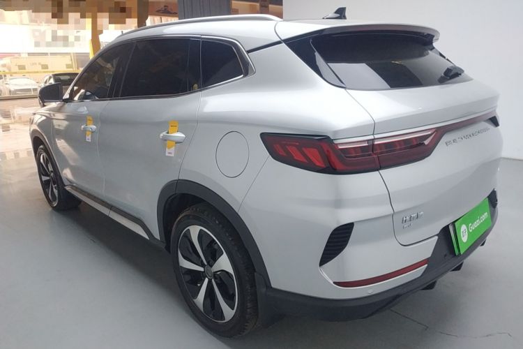 Used BYD Song PLUS New Energy 2021 EV Flagship Model Exterior 3