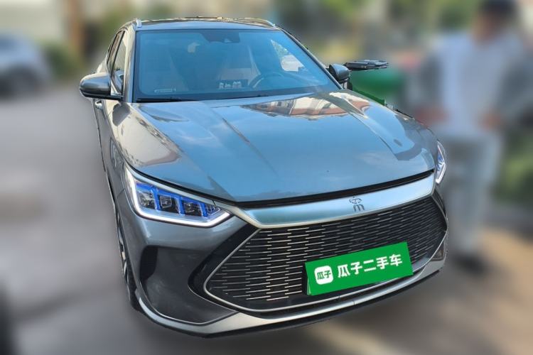 Used BYD Song PLUS New Energy 2021 DM-i 110KM Flagship Model Front Right 45 Deg