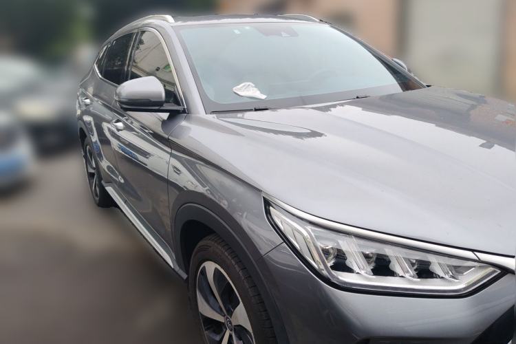 Used BYD Song PLUS New Energy 2021 DM-i 110KM Flagship PLUS Front Right 45 Deg