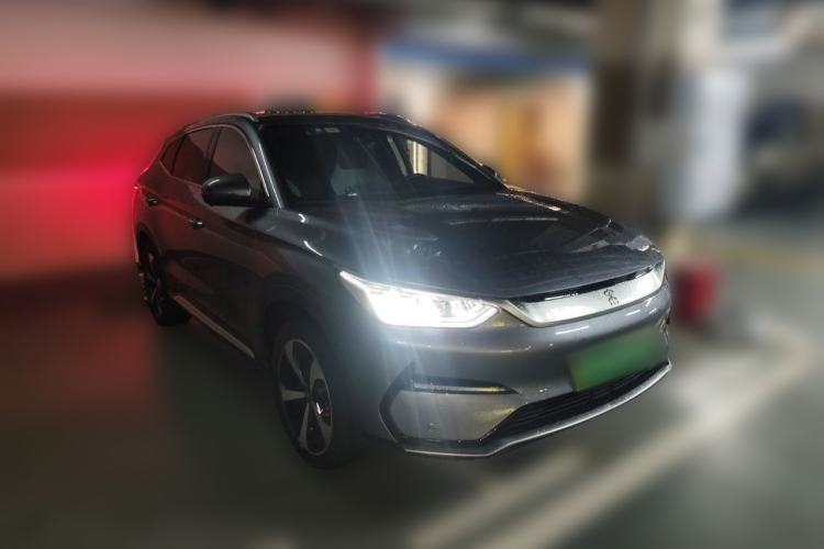 Used BYD Song PLUS New Energy 2021 EV Deluxe Model Front Right 45 Deg