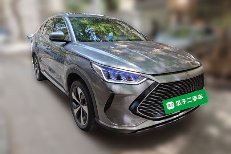 Used BYD Song PLUS New Energy 2021 DM-i 51KM Prestige Model Front Right 45 Deg