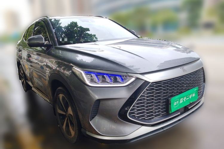Used BYD Song PLUS New Energy 2021 DM-i 51KM Prestige Model Front Right 45 Deg