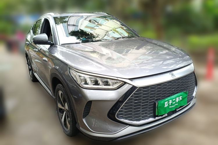 Used BYD Song PLUS New Energy 2021 DM-i 51KM Prestige Model Front Right 45 Deg