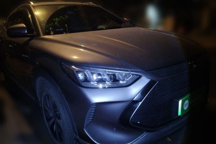 Used BYD Song PLUS New Energy 2021 DM-i 110KM Flagship PLUS Front Right 45 Deg