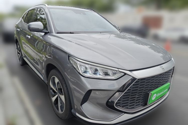 Used BYD Song PLUS New Energy 2021 DM-i 110KM Flagship Model Front Right 45 Deg