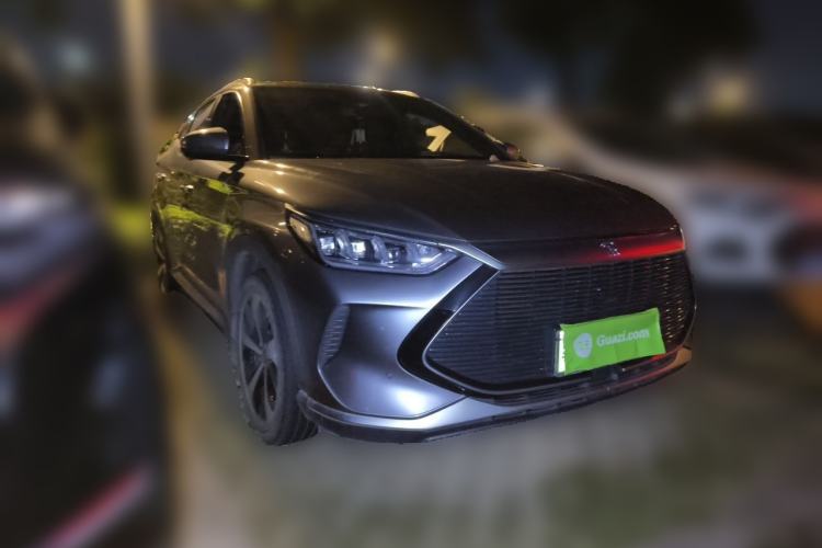 Used BYD Song PLUS New Energy 2021 DM-i 110KM Flagship PLUS Front Right 45 Deg