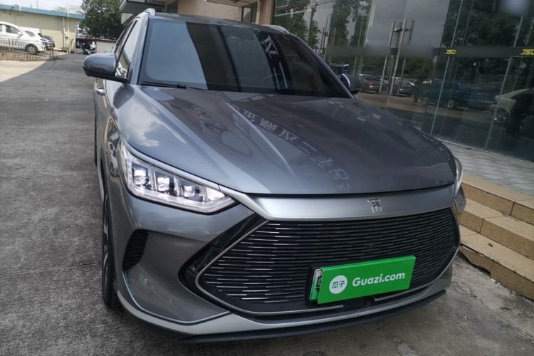 Used BYD Song PLUS New Energy 2021 DM-i 110KM Flagship PLUS Front Right 45 Deg