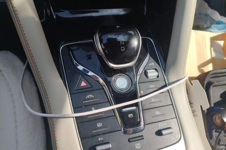 Used BYD Song PLUS New Energy 2021 DM-i 51KM Prestige Model Gear Lever