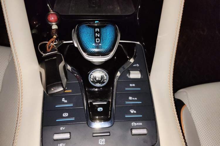 Used BYD Song PLUS New Energy 2021 DM-i 110KM Flagship PLUS Gear Lever