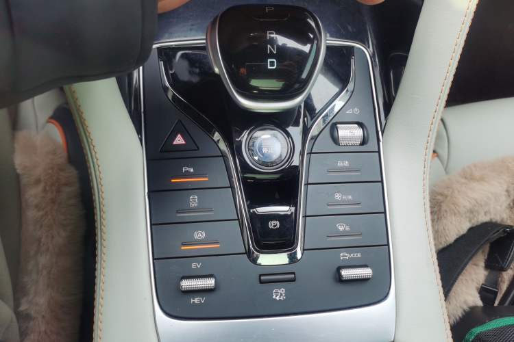 Used BYD Song PLUS New Energy 2021 DM-i 110KM Flagship PLUS Gear Lever