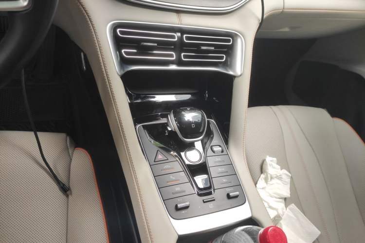 Used BYD Song PLUS New Energy 2021 DM-i 110KM Flagship PLUS Gear Lever