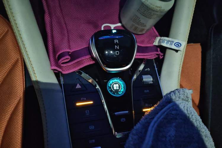 Used BYD Song PLUS New Energy 2021 EV Deluxe Model Gear Lever