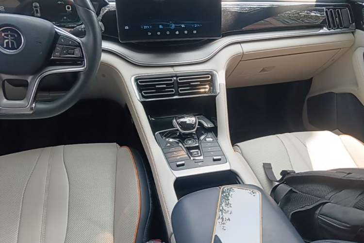 Used BYD Song PLUS New Energy 2021 DM-i 51KM Prestige Model Gear Lever