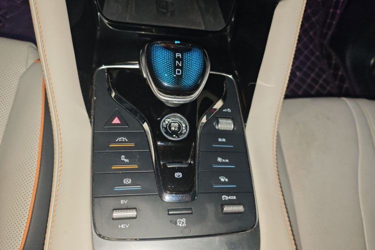 Used BYD Song PLUS New Energy 2021 DM-i 51KM Prestige Model Gear Lever