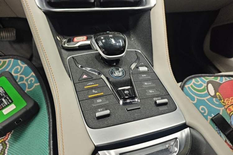 Used BYD Song PLUS New Energy 2021 DM-i 110KM Flagship PLUS Gear Lever