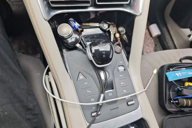 Used BYD Song PLUS New Energy 2021 DM-i 110KM Flagship PLUS Gear Lever