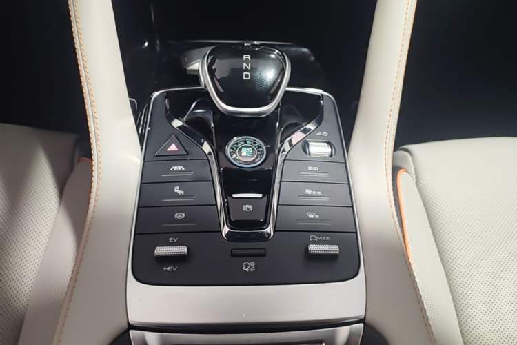 Used BYD Song PLUS New Energy 2021 DM-i 110KM Flagship PLUS Gear Lever