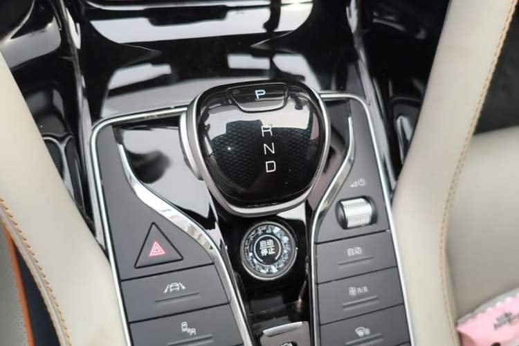 Used BYD Song PLUS New Energy 2021 DM-i 110KM Flagship PLUS 5G Edition Gear Lever