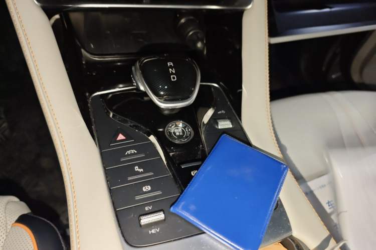 Used BYD Song PLUS New Energy 2021 DM-i 110KM Flagship PLUS Gear Lever