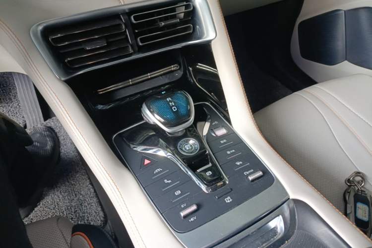 Used BYD Song PLUS New Energy 2021 DM-i 51KM Prestige Model Gear Lever