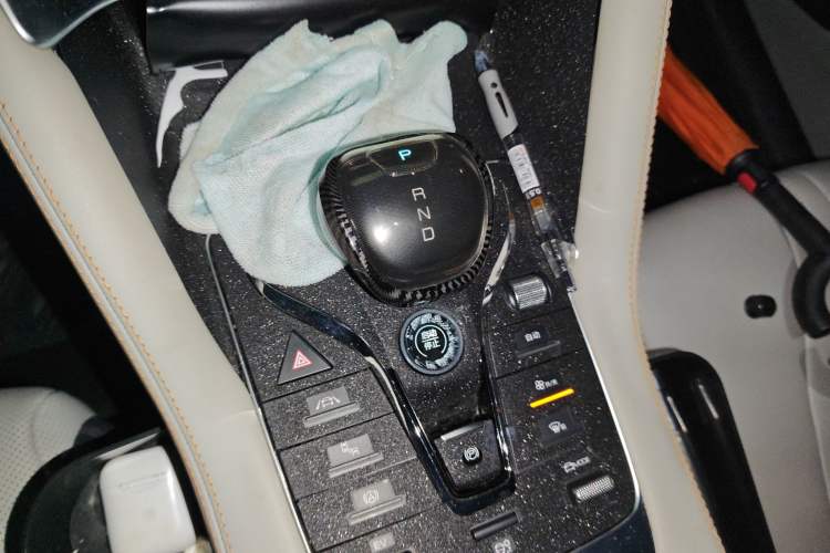 Used BYD Song PLUS New Energy 2021 DM-i 51KM Prestige Model Gear Lever