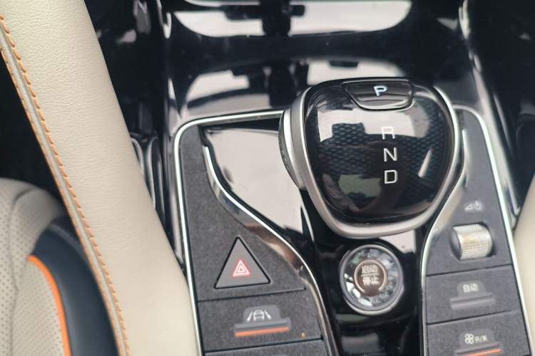 Used BYD Song PLUS New Energy 2021 DM-i 51KM Prestige Model Gear Lever