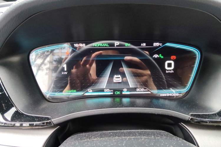 Used BYD Song PLUS New Energy 2021 DM-i 110KM Flagship Model Instrument Cluster