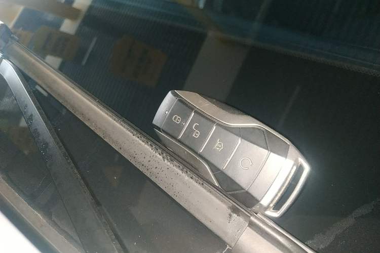 Used BYD Song PLUS New Energy 2021 EV Flagship Model Interior 1