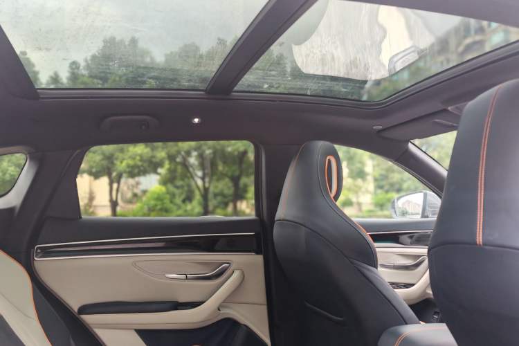 Used BYD Song PLUS New Energy 2021 DM-i 110KM Flagship Model Interior 3