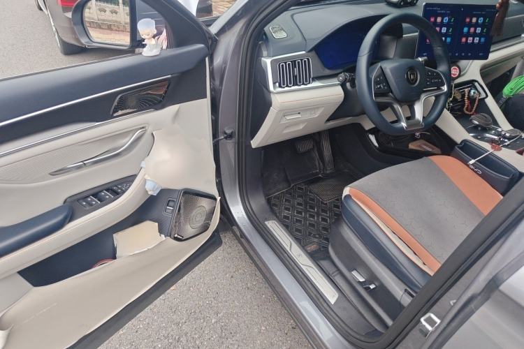 Used BYD Song PLUS New Energy 2021 DM-i 110KM Flagship PLUS Interior 3