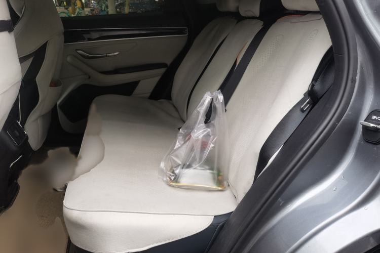 Used BYD Song PLUS New Energy 2021 DM-i 110KM Flagship Model Interior 4