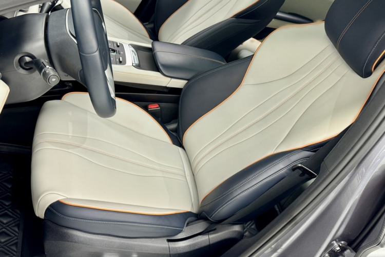 Used BYD Song PLUS New Energy 2021 EV Deluxe Model Interior 6