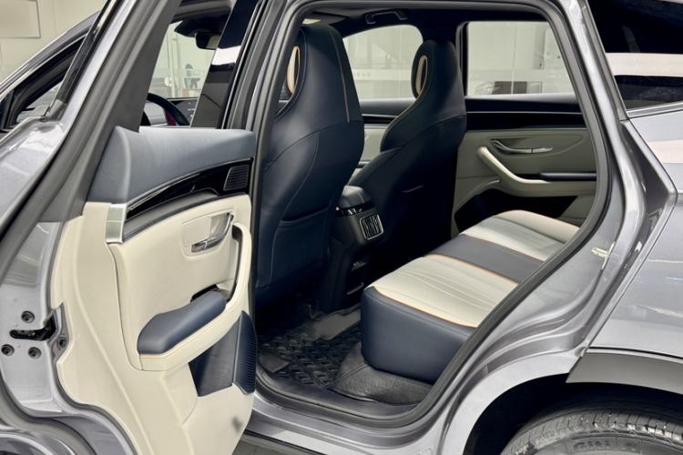 Used BYD Song PLUS New Energy 2021 EV Deluxe Model Interior 8