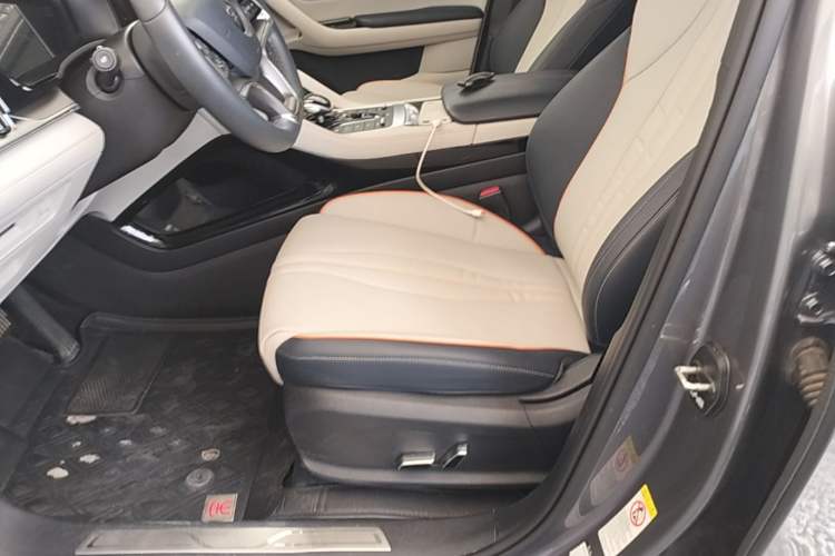 Used BYD Song PLUS New Energy 2021 EV Flagship Model Left Front Seat