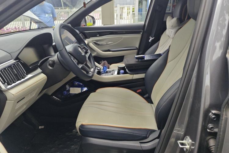 Used BYD Song PLUS New Energy 2021 DM-i 110KM Flagship PLUS 5G Edition Left Front Seat
