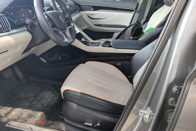 Used BYD Song PLUS New Energy 2021 EV Flagship Model Left Front Seat