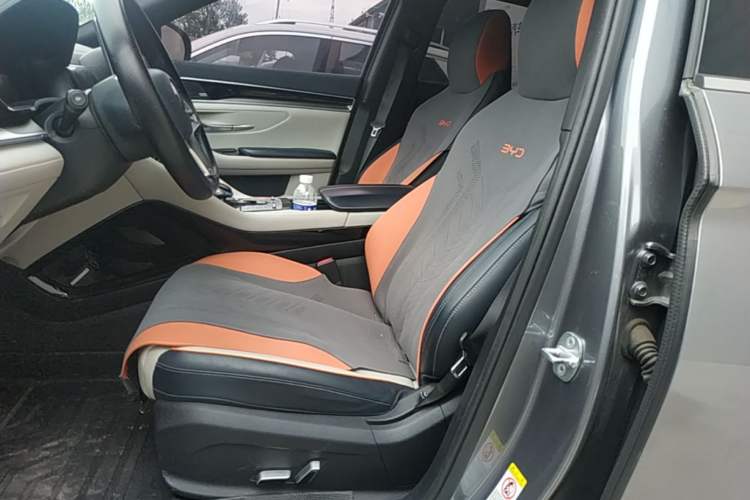 Used BYD Song PLUS New Energy 2021 EV Flagship Model Left Front Seat