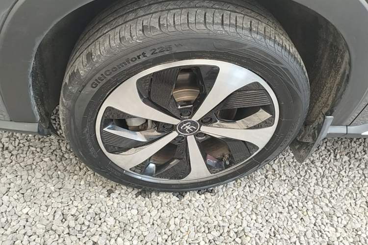 Used BYD Song PLUS New Energy 2021 EV Flagship Model Left Front Wheel Hub