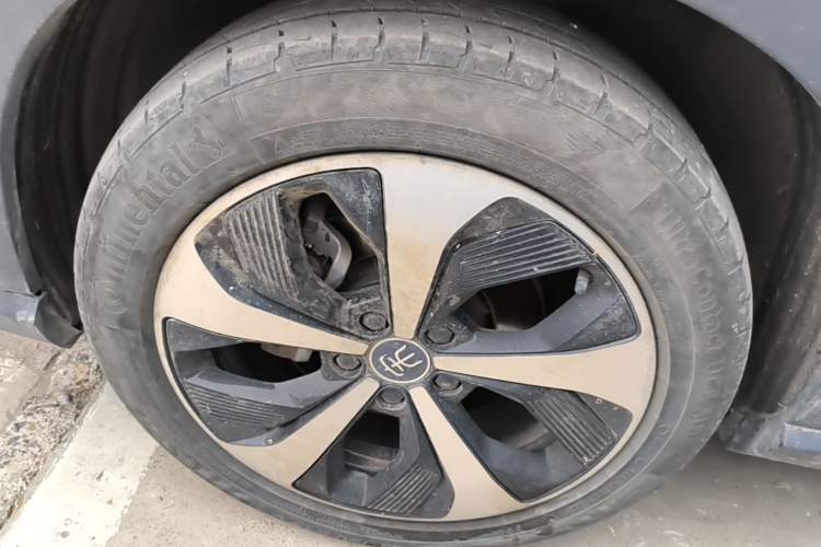 Used BYD Song PLUS New Energy 2021 DM-i 110KM Flagship PLUS 5G Edition Left Front Wheel Hub