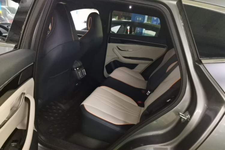 Used BYD Song PLUS New Energy 2021 DM-i 110KM Flagship Model Left Rear Seat