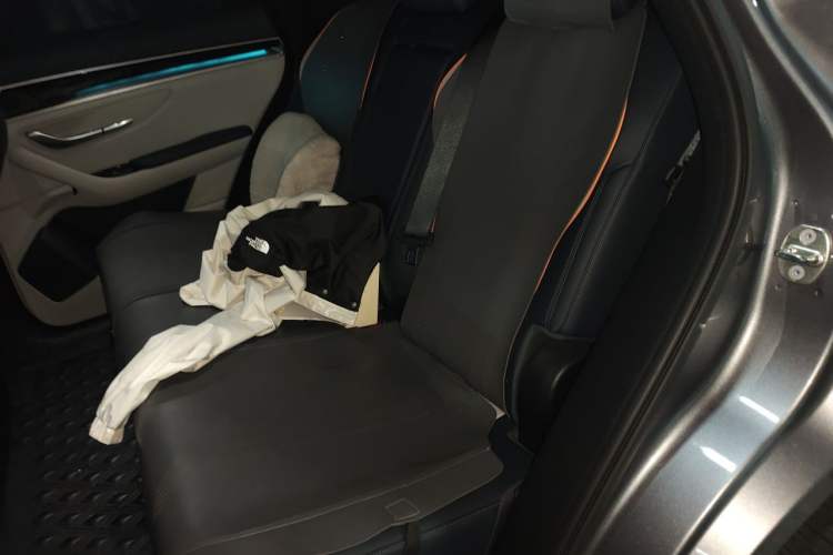 Used BYD Song PLUS New Energy 2021 DM-i 110KM Flagship Model Left Rear Seat