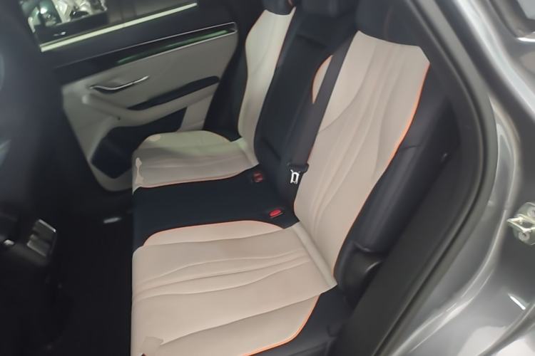 Used BYD Song PLUS New Energy 2021 DM-i 110KM Flagship PLUS Left Rear Seat