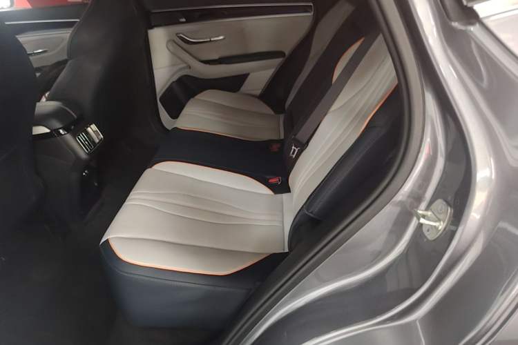 Used BYD Song PLUS New Energy 2021 DM-i 51KM Prestige Model Left Rear Seat