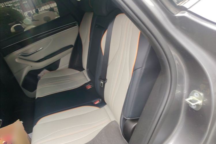 Used BYD Song PLUS New Energy 2021 EV Flagship Model Left Rear Seat