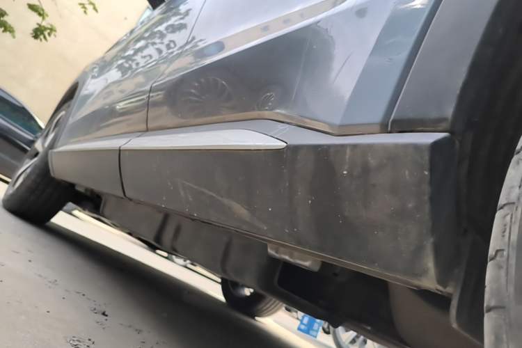 Used BYD Song PLUS New Energy 2021 DM-i 110KM Flagship PLUS 5G Edition Left Side Sill