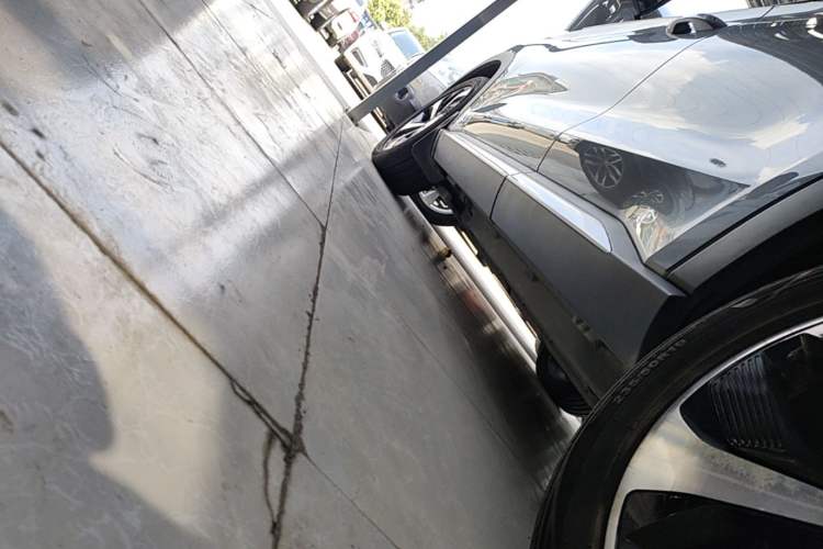 Used BYD Song PLUS New Energy 2021 EV Flagship Model Left Side Sill
